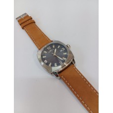 VINTAGE Mondia ανδρικό ρολόι με ασημένιο καντράν και μπεζ δερμάτινο Καστόρι λουράκι (VIN45 - 1-576-3)